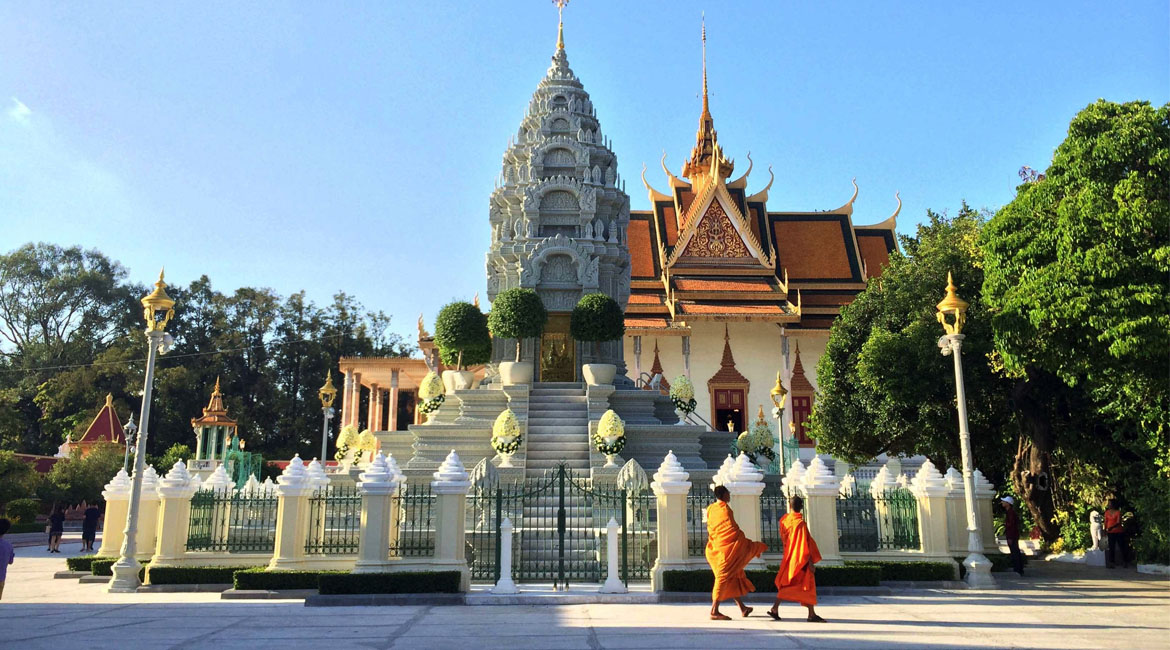 Dos in Cambodia - Things to Know Before a Cambodia Tour