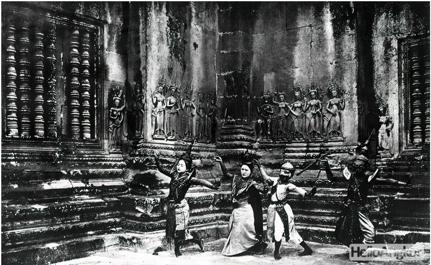 New Pancient History & Templesost 1900s Angkor in the Eyes of the World