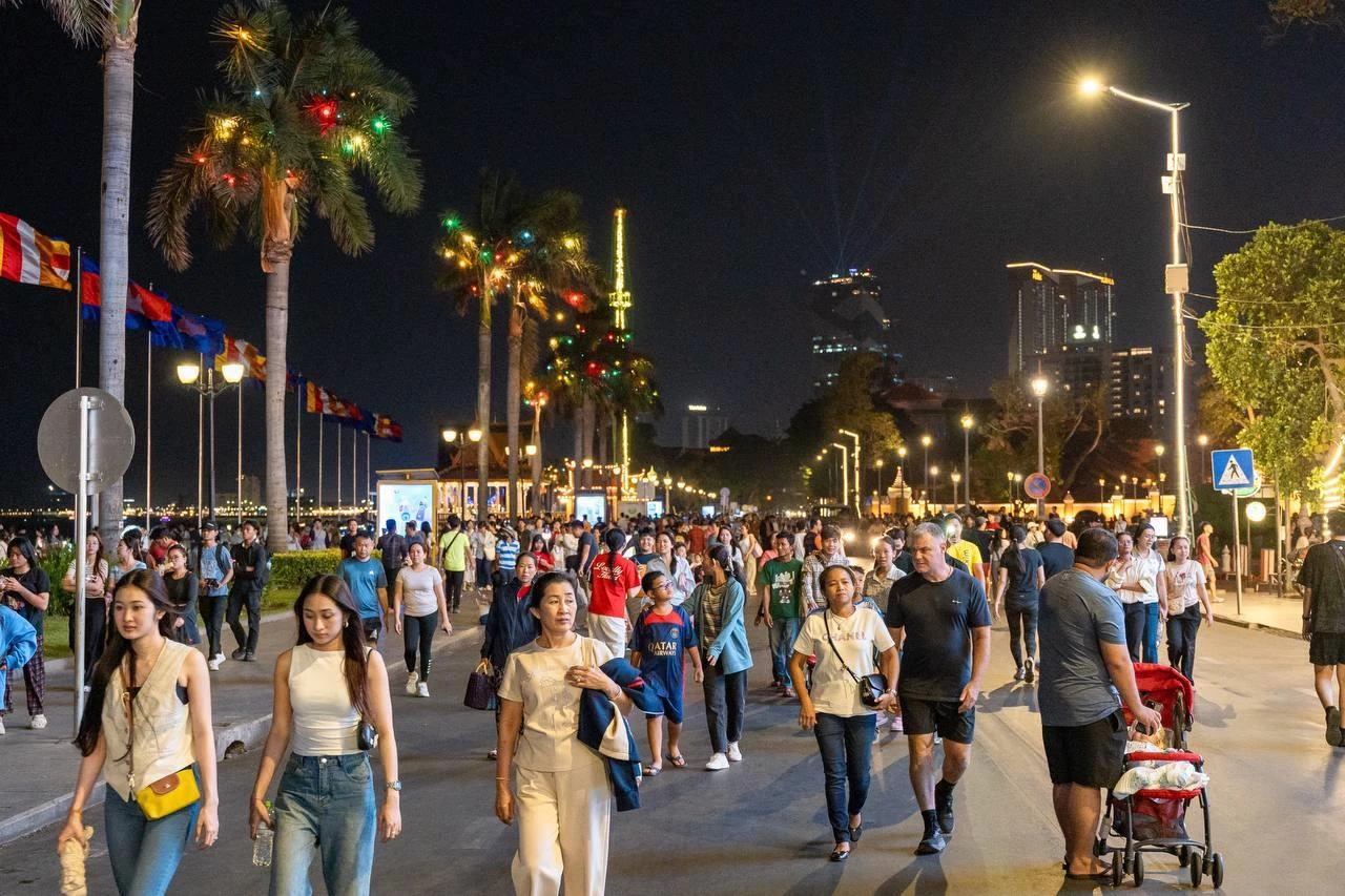 Walking the Streets Near the Royal Palace in Phnom Penh